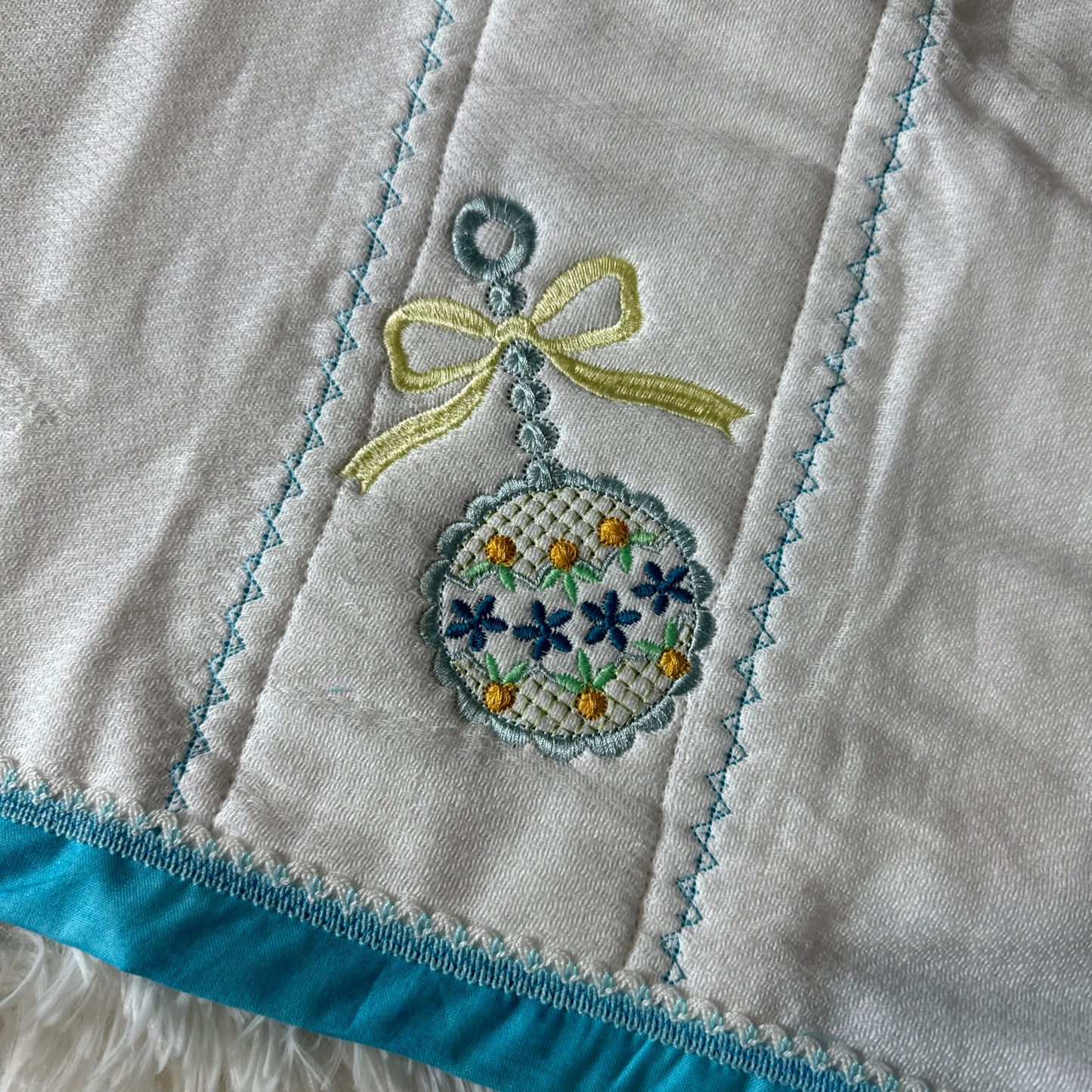 Maraca Baby Burp Cloth